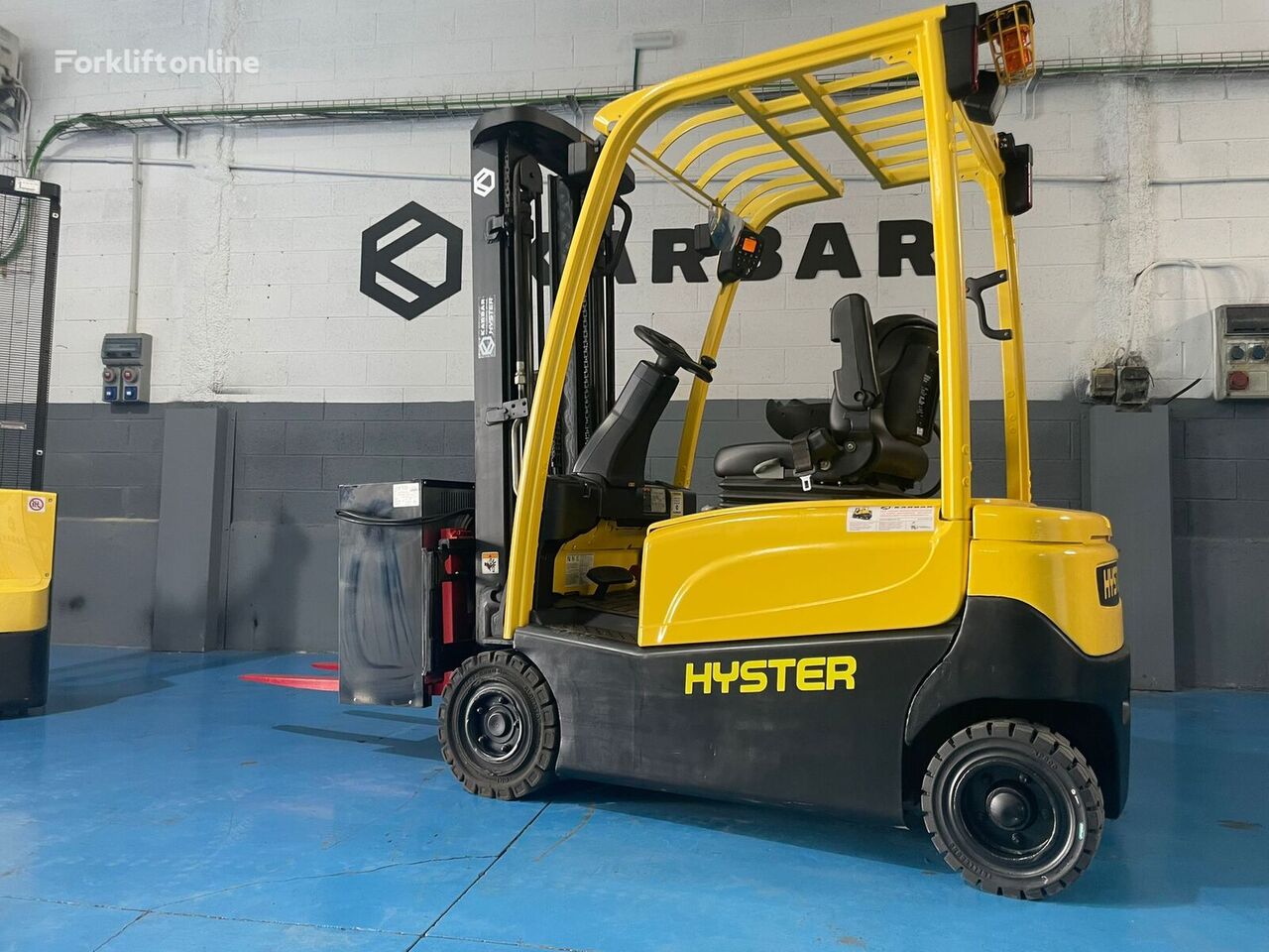 Hyster J1.6XN MWB diesel forklift