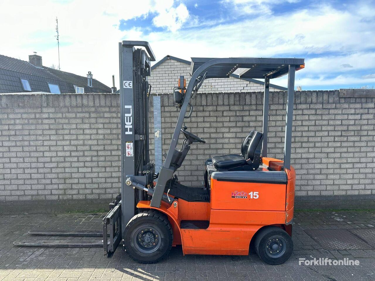 Heli CPD15 electric forklift