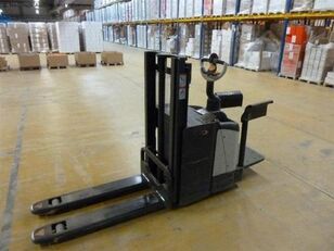 Crown WD 2330 S electric pallet truck
