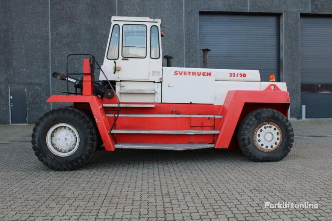 Svetruck 32120-47 high capacity forklift