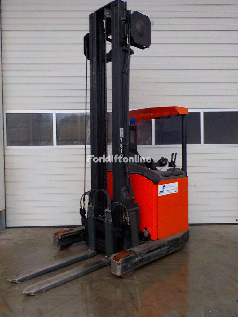 BT RR B2 reach truck